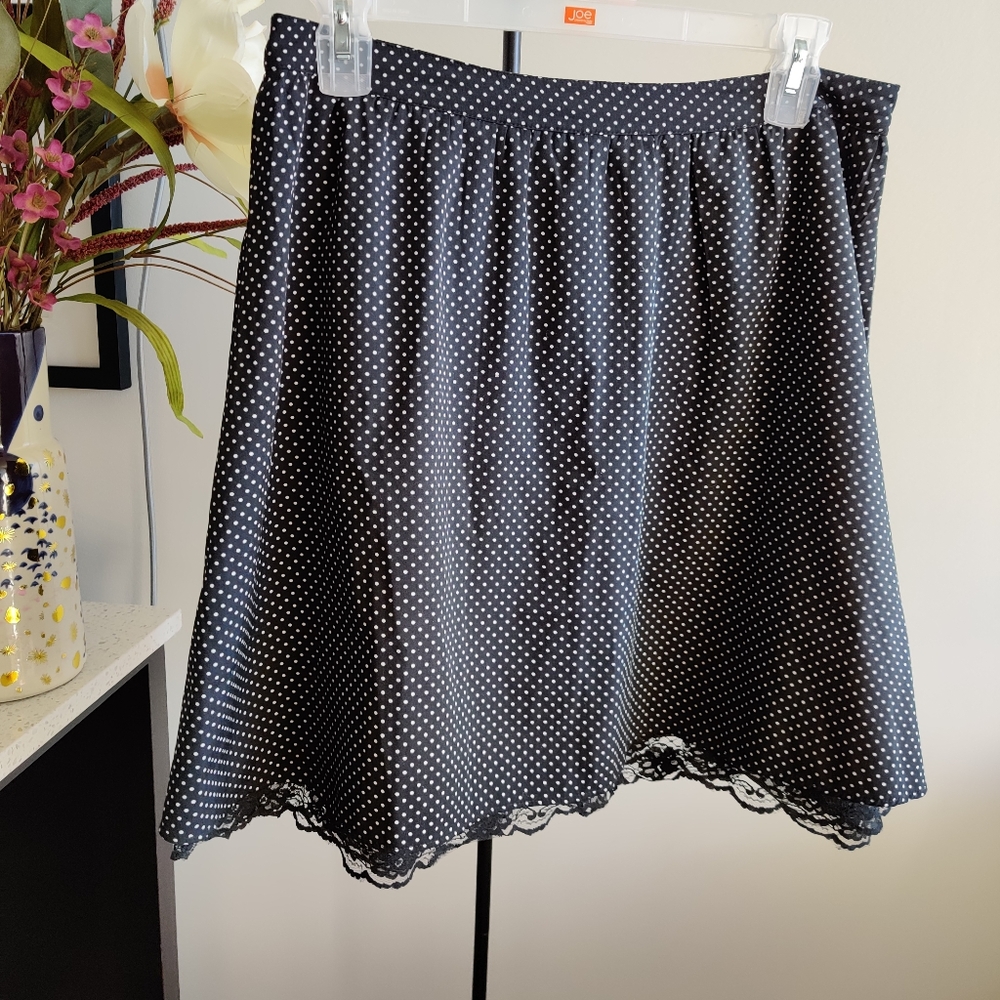 Gap polka dot skirt